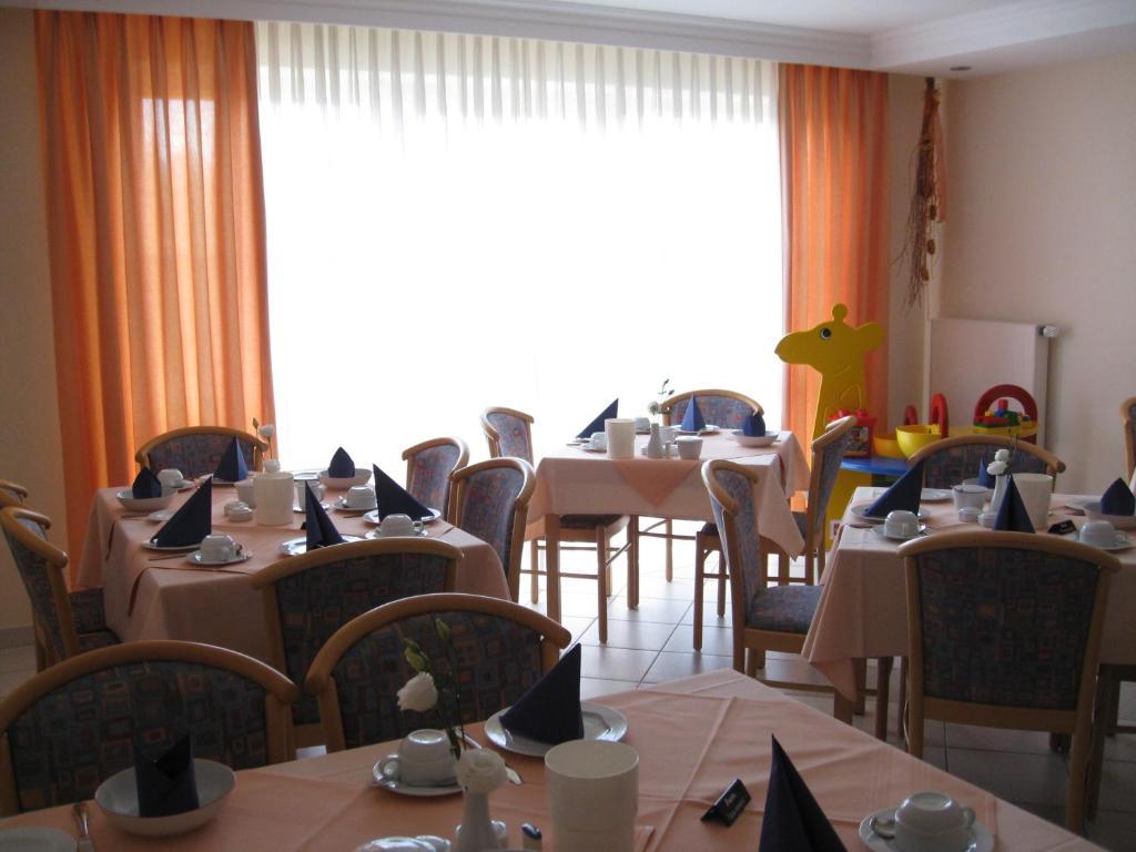 Hotel Heike Garni Guntzbourg Extérieur photo